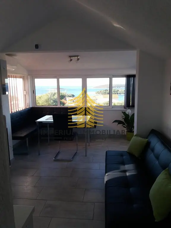 Kuća na prodaju – Grohote, Šolta, 320 m², 9-sobni – fotografija 6