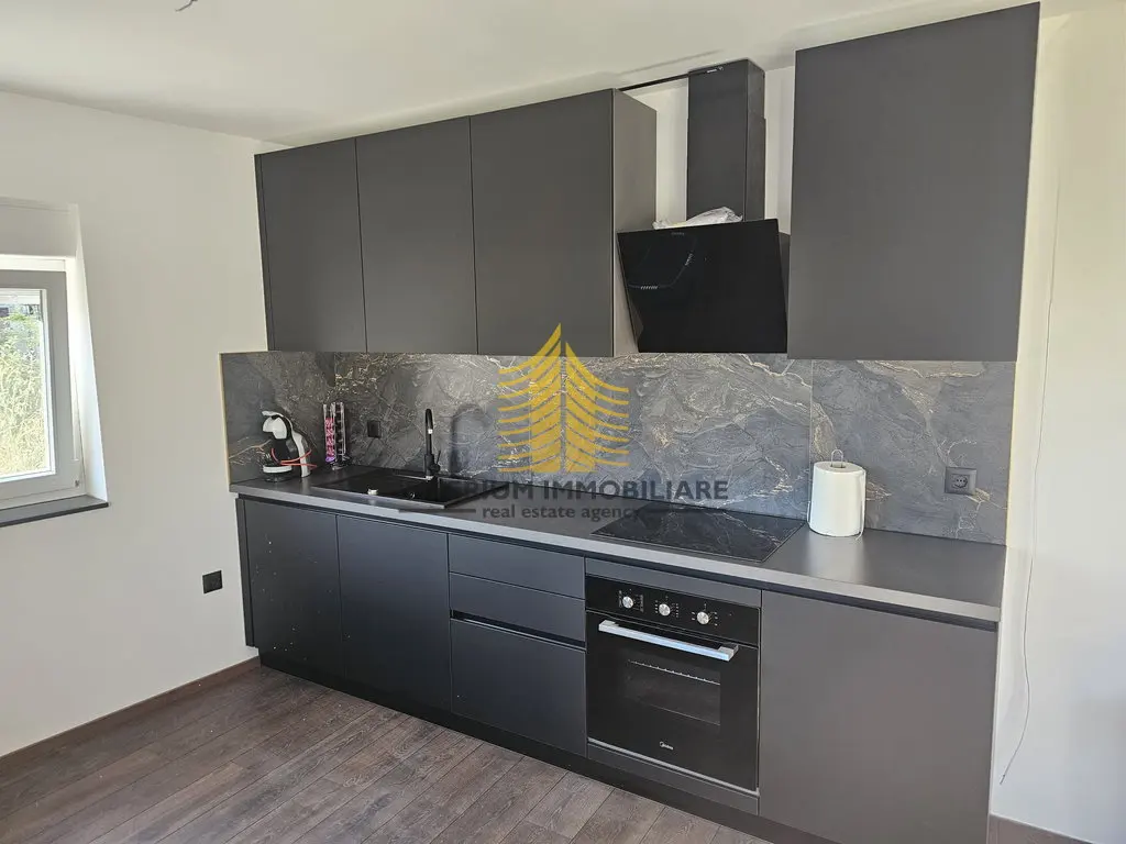 Kuća na prodaju – Dujmovača, Split, 164 m², 6-sobni – fotografija 4