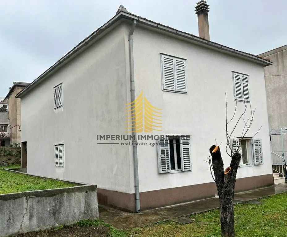 Kuća na prodaju – Kocunar, Split, 240 m², 8-sobni – fotografija 2