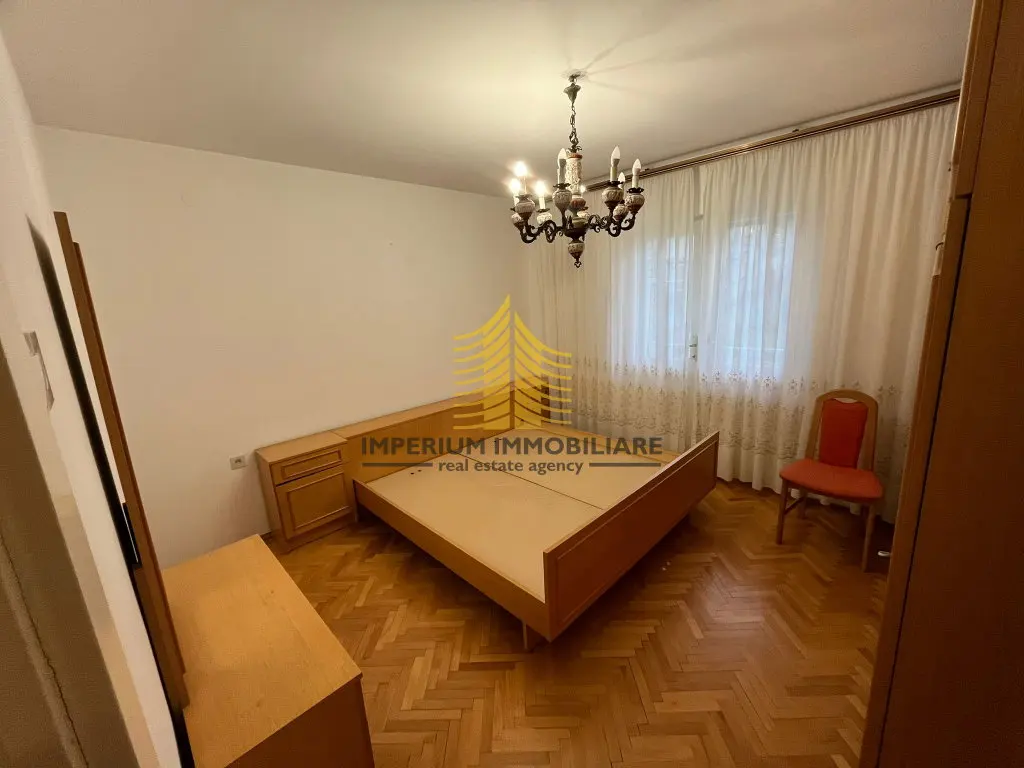 Kuća na prodaju – Kocunar, Split, 240 m², 8-sobni – fotografija 4