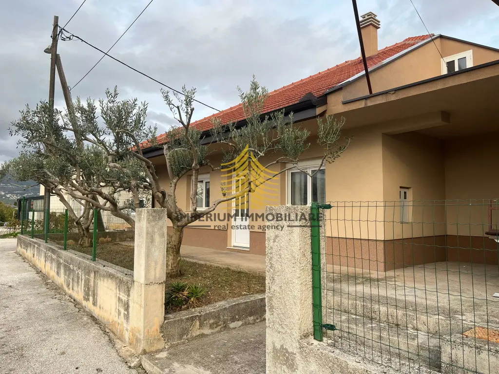 Kuća na prodaju – Mejaši, Split, 192 m², 3-sobni