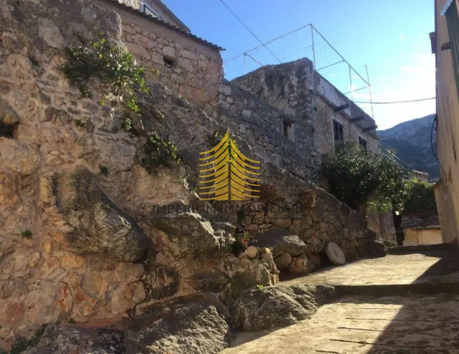Kuća na prodaju – Vrisnik, Split, 104 m², 4-sobni – fotografija 3