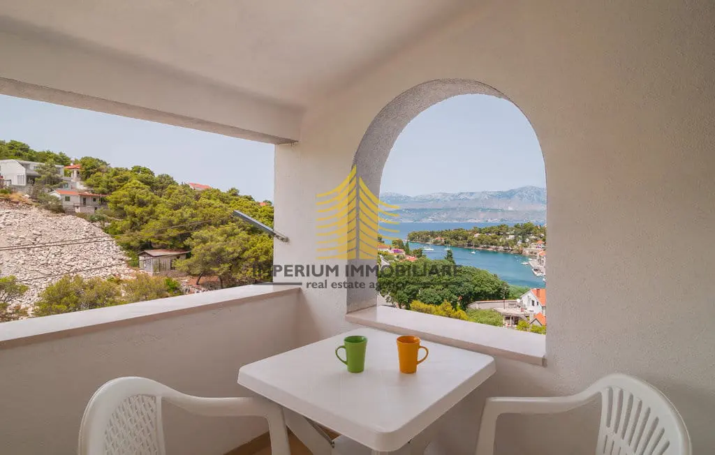 Kuća na prodaju – Splitska, 480 m², 12-sobni – fotografija 4