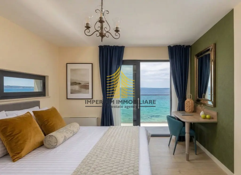 Kuća na prodaju – Sukošan, 480 m², 3-sobni – fotografija 2