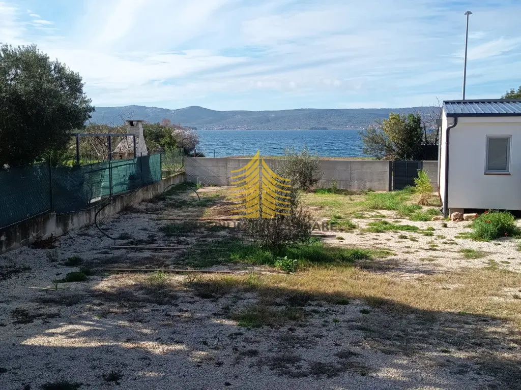 Kuća na prodaju – Sveti Filip i Jakov, 59 m² – fotografija 2