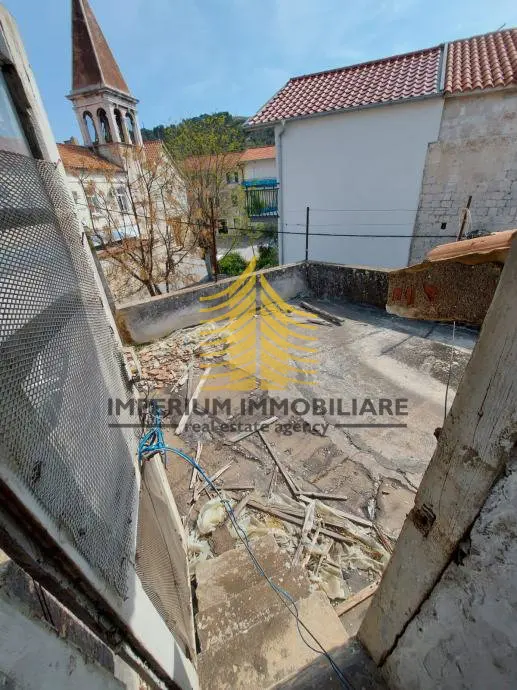 Kuća na prodaju – Trogir, 350 m², 6-sobni – fotografija 3