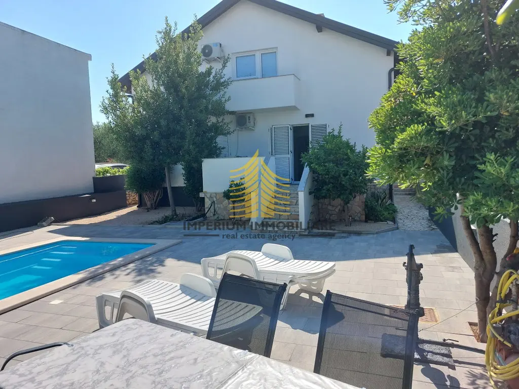 Kuća na prodaju – Vir, 140 m², 4-sobni – fotografija 5