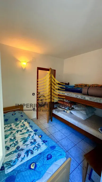 Kuća na prodaju – Vodice, 135 m², 7-sobni – fotografija 6