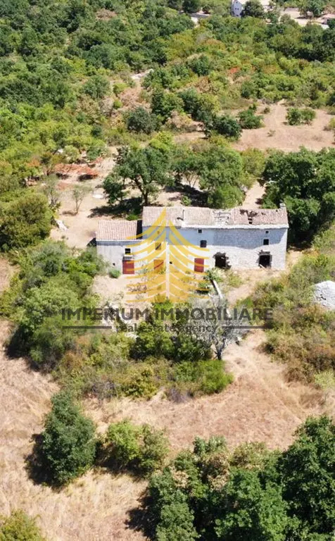 Kuća na prodaju – Pula (Pola), Vodnjan, 2236 m², 6-sobni – fotografija 3