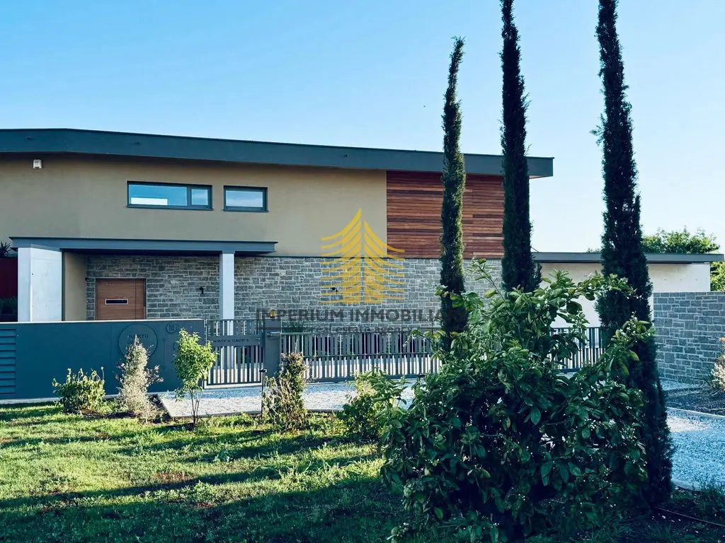 Kuća na prodaju – Vodnjan (Dignano), Vodnjan, 340 m², 6-sobni – fotografija 2