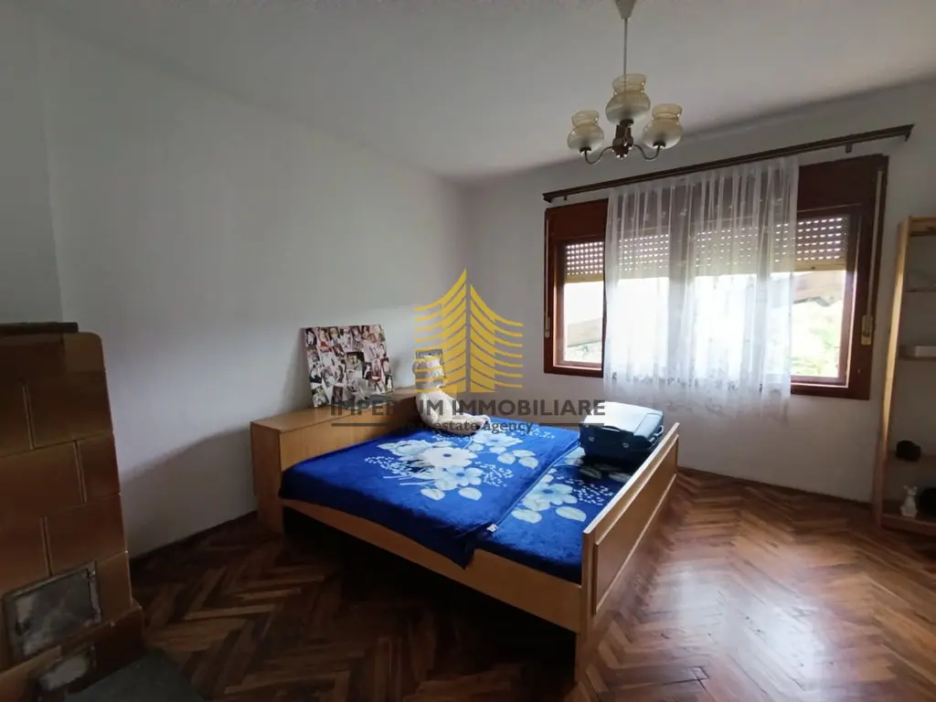 Kuća na prodaju – Vojišnica, 340 m², 6-sobni – fotografija 4