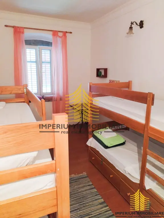 Kuća na prodaju – Poluotok (centar), Zadar, 196,27 m², 9-sobni – fotografija 3