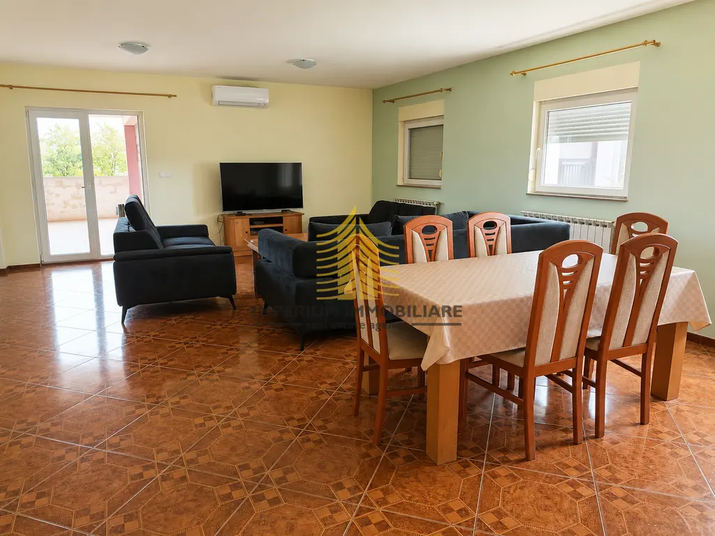 Kuća na prodaju – Brezovica, Zagreb, 750 m², 12-sobni – fotografija 2