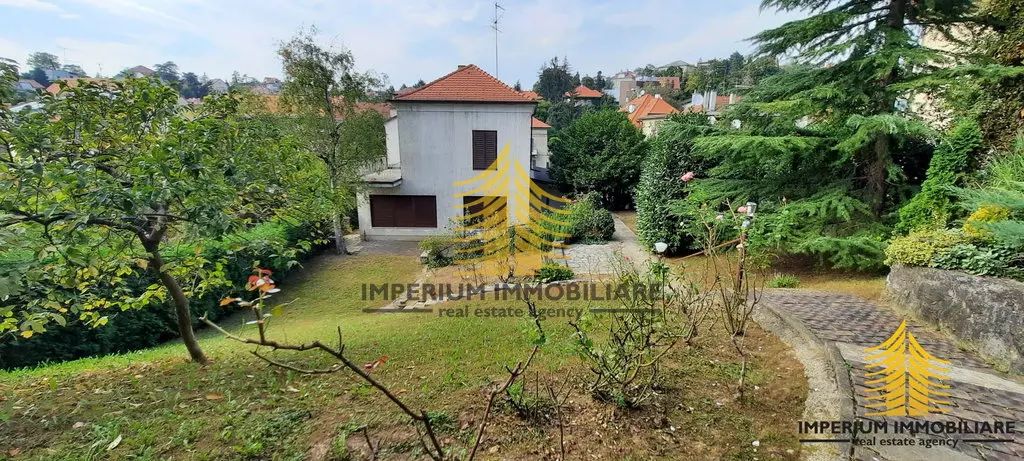 Kuća na prodaju – Donji grad, Zagreb, 300 m², 9-sobni – fotografija 2