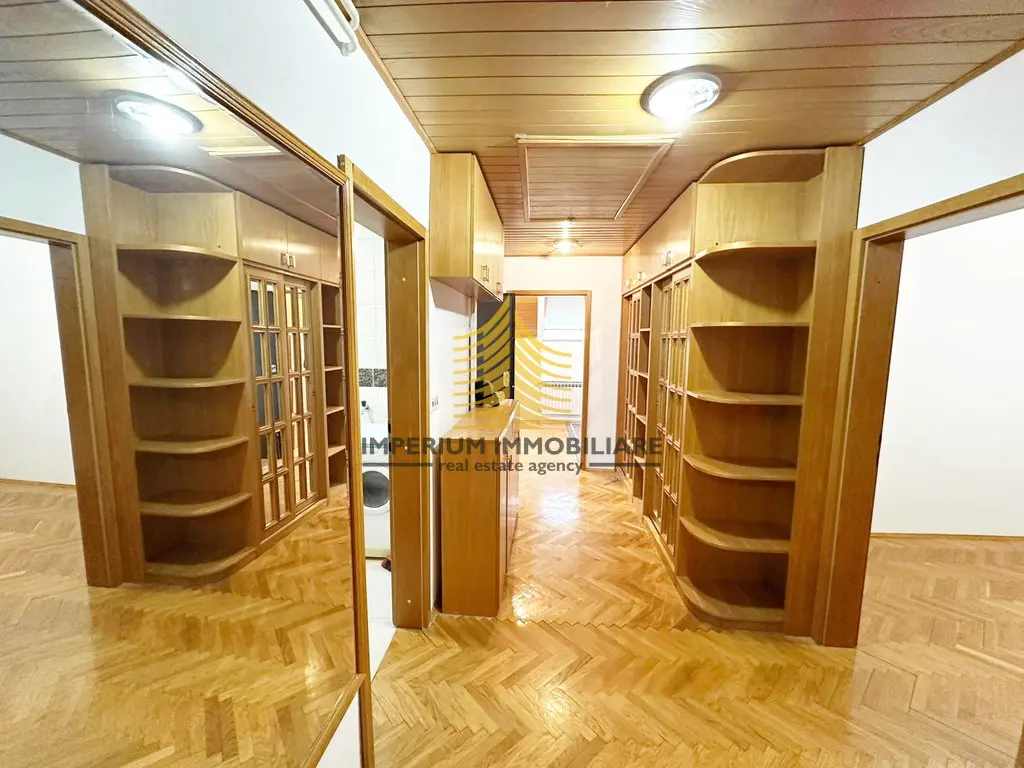 Kuća na prodaju – Donji grad, Zagreb, 570 m², 13-sobni