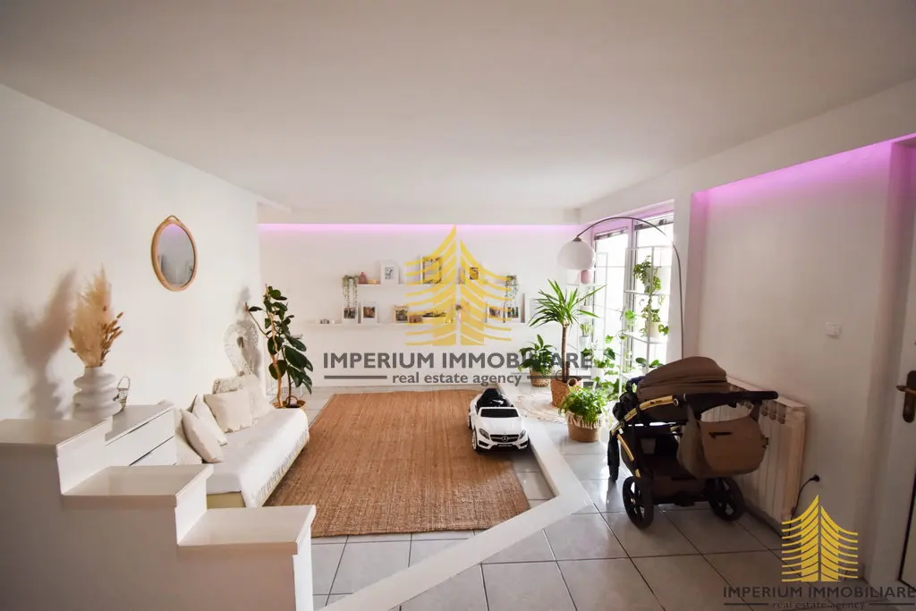 Kuća na prodaju – Gornja Dubrava, Zagreb, 4115 m², 13-sobni – fotografija 2