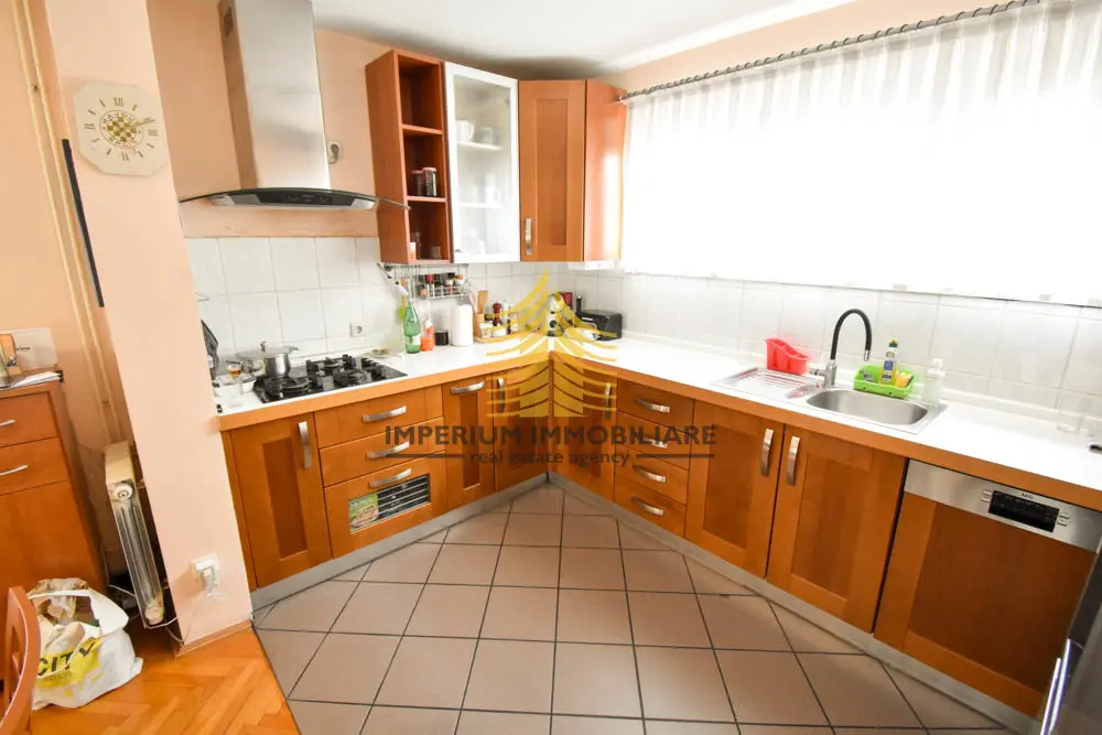 Kuća na prodaju – Gornji Bukovac, Zagreb, 200 m², 4-sobni – fotografija 5