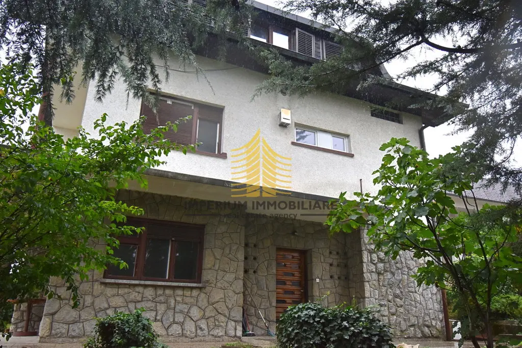 Kuća na prodaju – Gornji grad, Zagreb, 300 m², 7-sobni