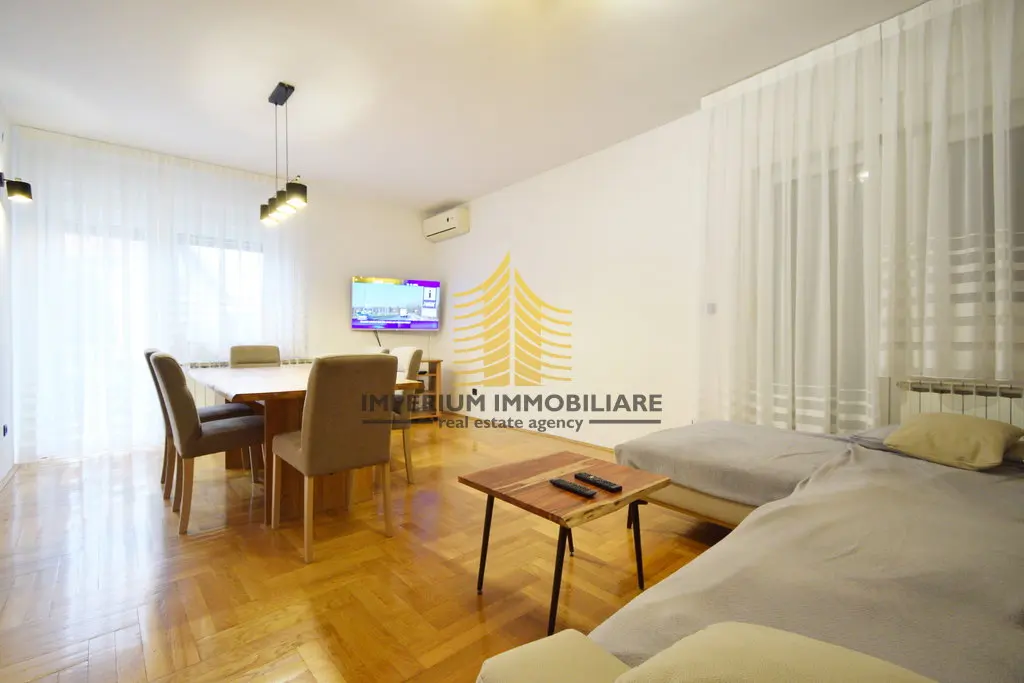 Kuća na prodaju – Ježdovec, Zagreb, 540 m², 6-sobni – fotografija 2