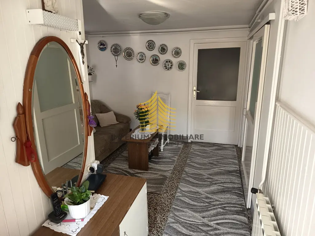 Kuća na prodaju – Pantovčak, Zagreb, 250 m², 8-sobni – fotografija 2