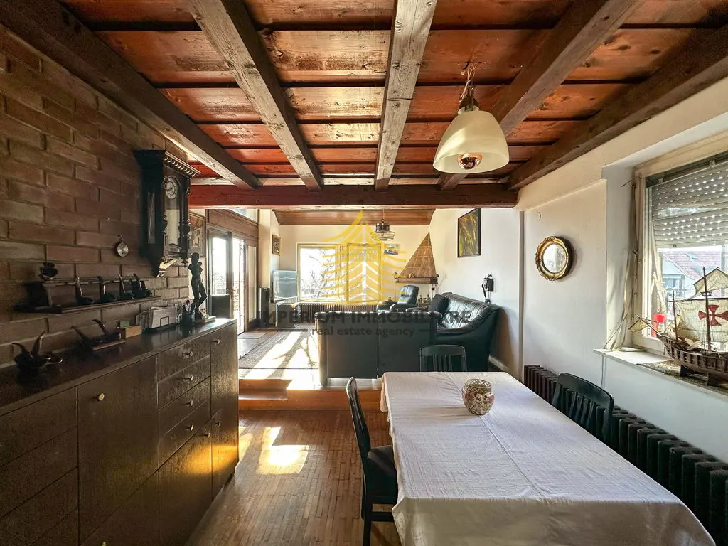 Kuća na prodaju – Pantovčak, Zagreb, 425 m², 10-sobni – fotografija 3