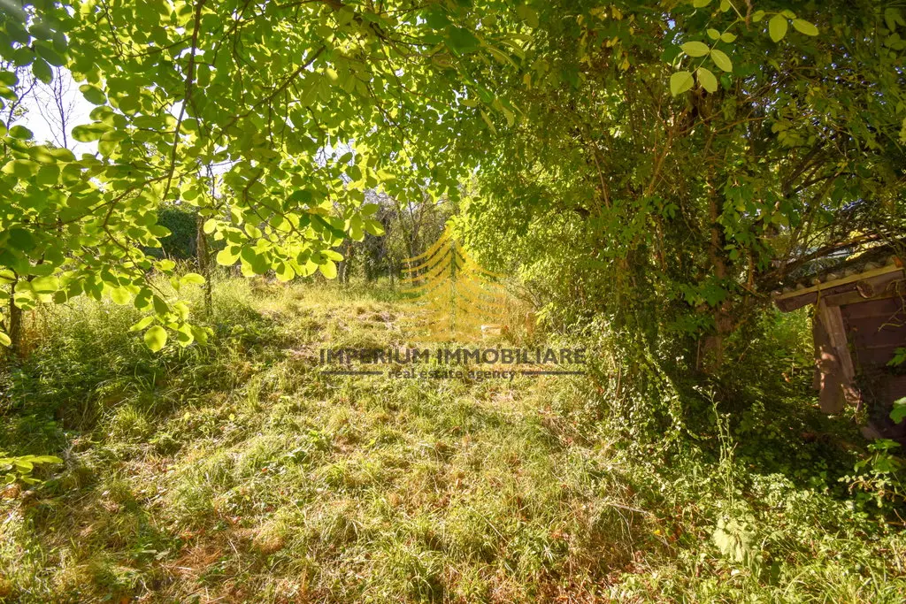 Kuća na prodaju – Podsused, Zagreb, 2761 m², 2-sobni – fotografija 2