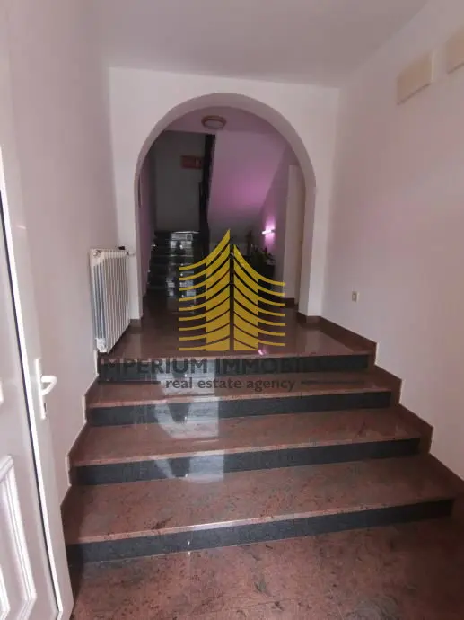 Kuća na prodaju – Šestinski Kraljevec, Zagreb, 400 m², 10-sobni – fotografija 3