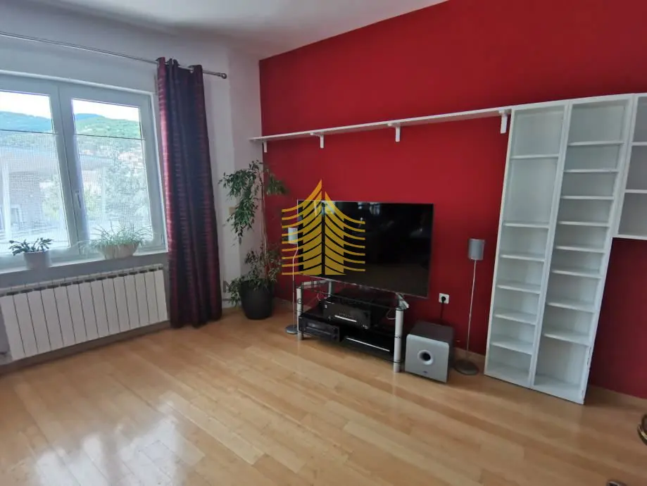 Kuća na prodaju – Šestinski Kraljevec, Zagreb, 400 m², 10-sobni – fotografija 2
