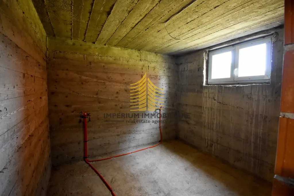 Kuća na prodaju – Sesvete, Zagreb, 348 m², 19-sobni – fotografija 6