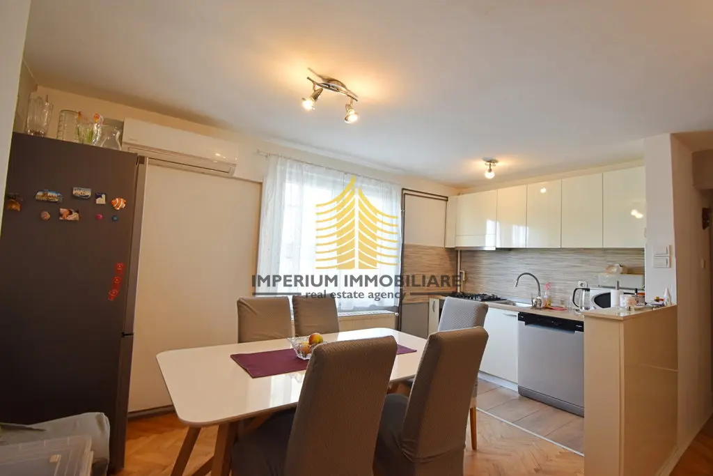 Kuća na prodaju – Trešnjevka, Zagreb, 125 m², 6-sobni – fotografija 2
