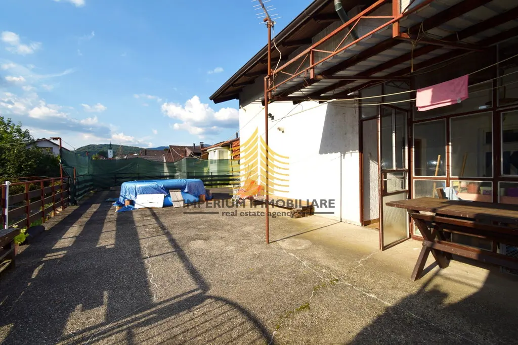 Kuća na prodaju – Vrapče, Zagreb, 320 m², 9-sobni – fotografija 4