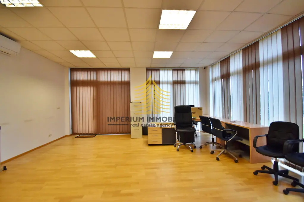 Poslovni prostor za najam – Samobor, 56 m²