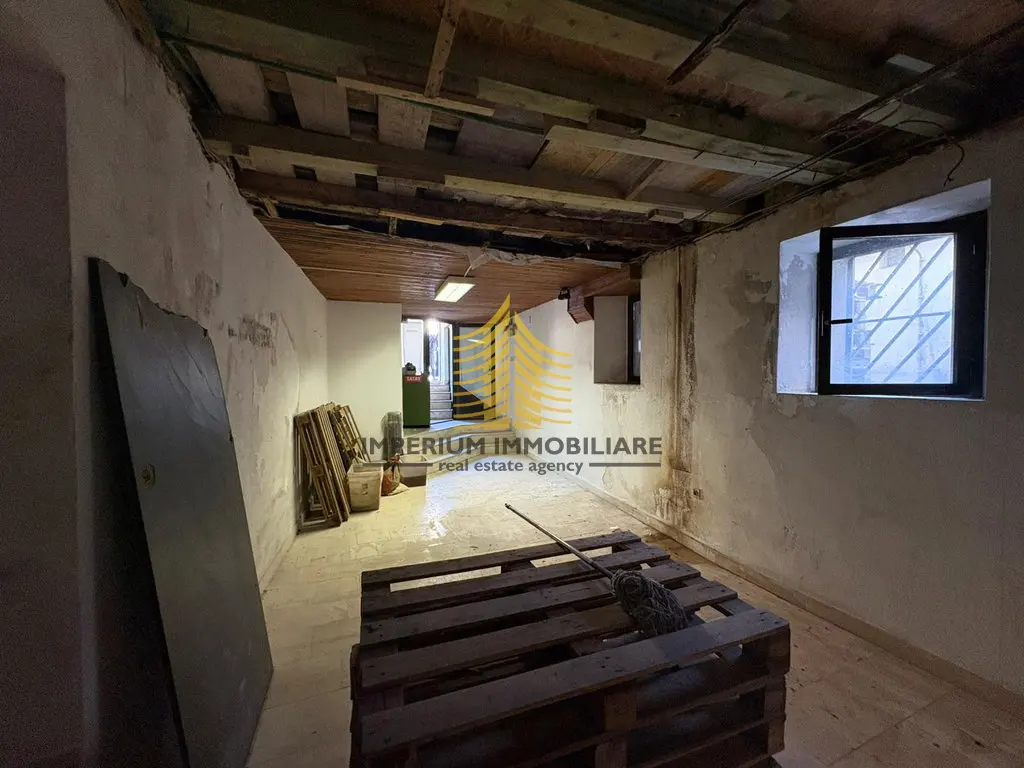 Poslovni prostor za najam – Manuš, Split, 30 m² – fotografija 2