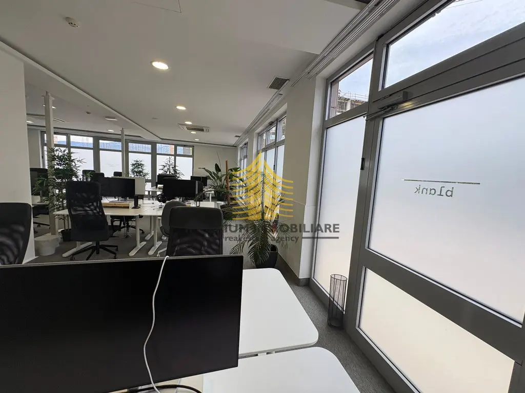 Poslovni prostor za najam – Spinut, Split, 150 m² – fotografija 3