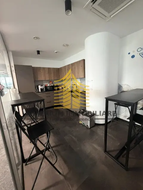 Poslovni prostor za najam – Cvjetno naselje, Zagreb, 426 m² – fotografija 2