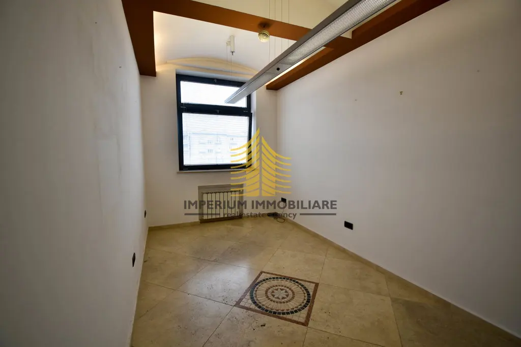 Poslovni prostor za najam – Donji grad, Zagreb, 14 m² – fotografija 2
