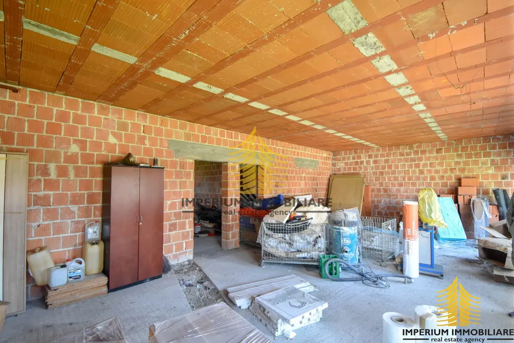 Poslovni prostor za najam – Novi Jelkovec, Zagreb, 150 m²