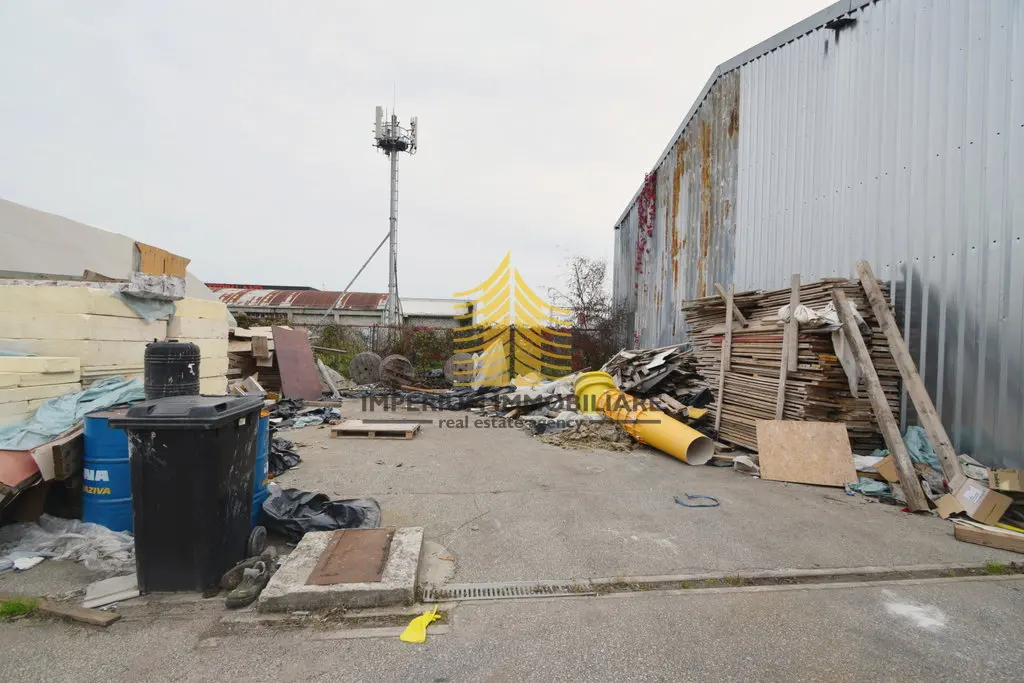 Poslovni prostor za najam – Sesvete, Zagreb, 400 m² – fotografija 2