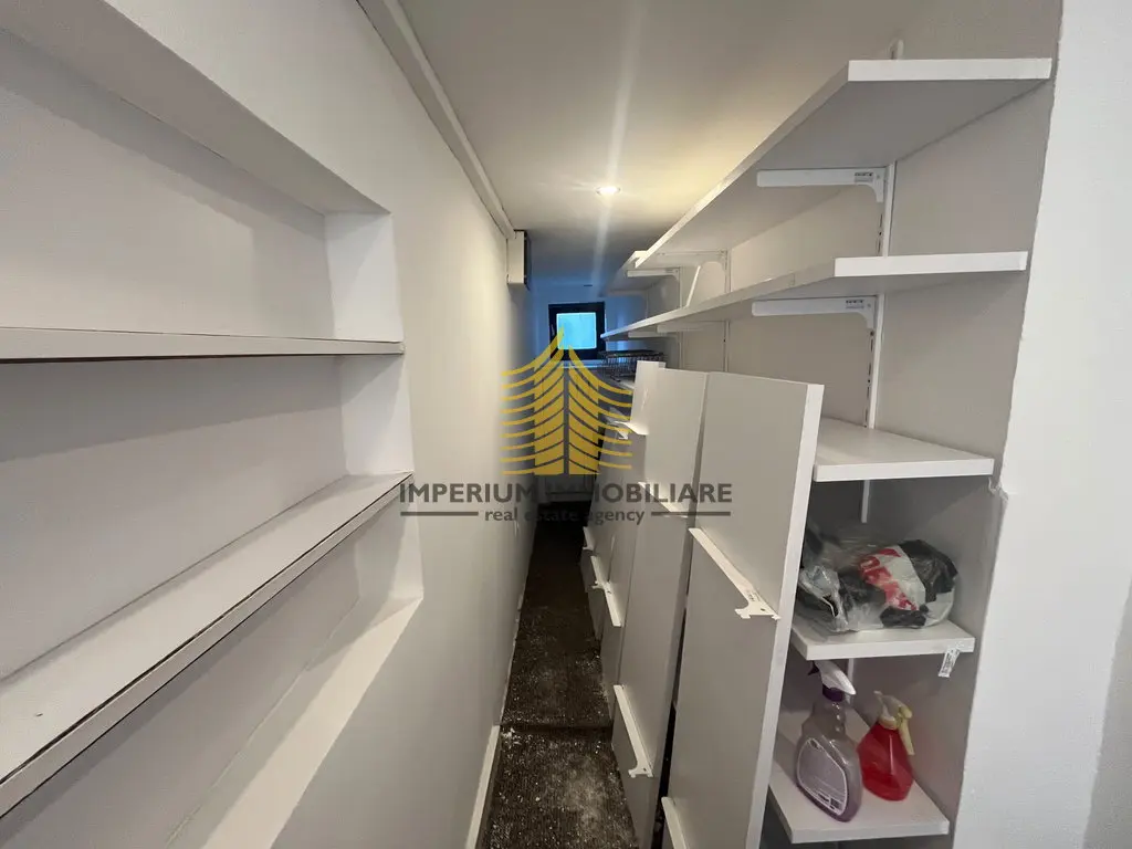 Poslovni prostor na prodaju – Karlovac, 9 m²
