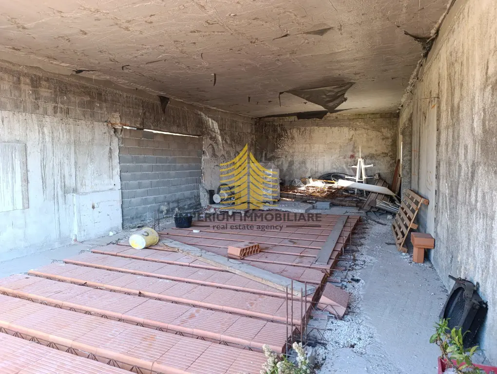 Poslovni prostor na prodaju – Kaštel Sućurac, 100 m² – fotografija 3