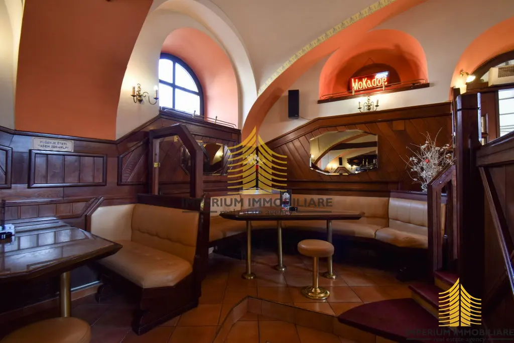 Poslovni prostor na prodaju – Samobor, 229 m² – fotografija 2