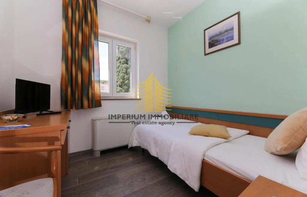 Poslovni prostor na prodaju – Supetar, 640 m² – fotografija 6