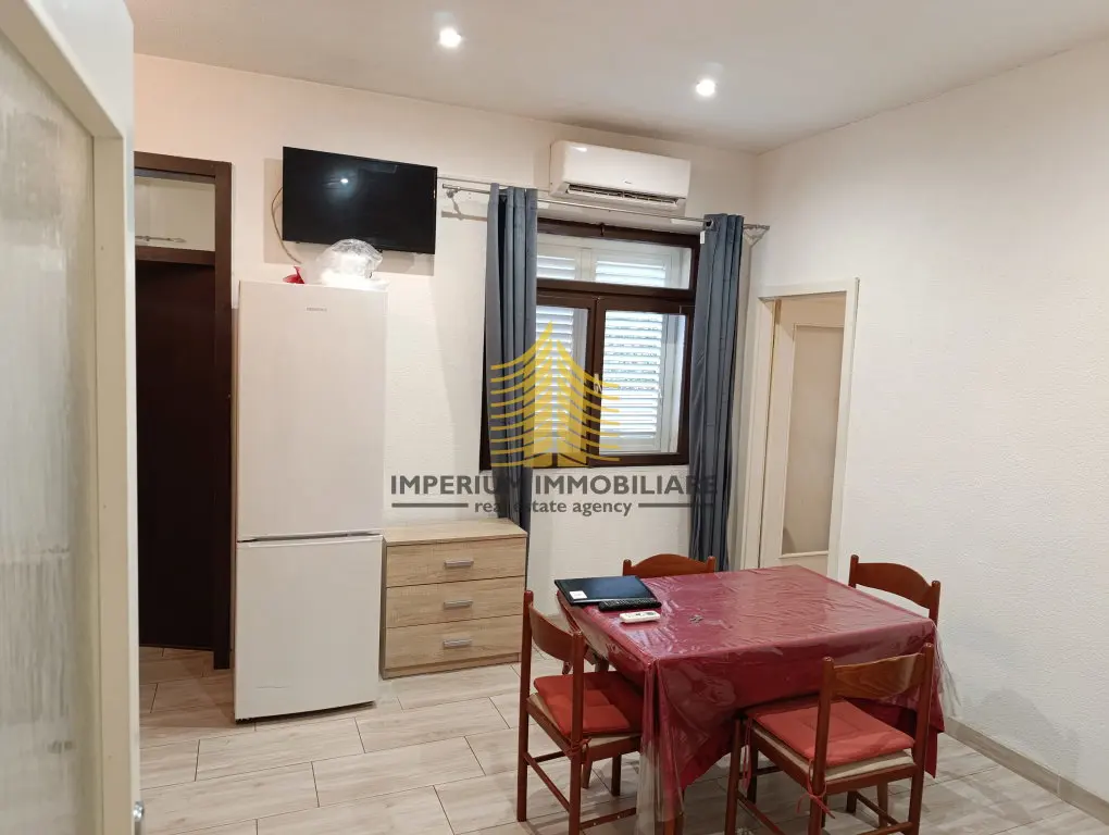 Poslovni prostor na prodaju – Trogir, 80,78 m²