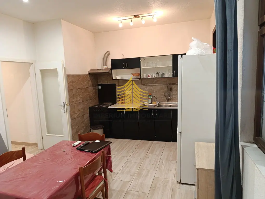 Poslovni prostor na prodaju – Trogir, 80,78 m² – fotografija 2