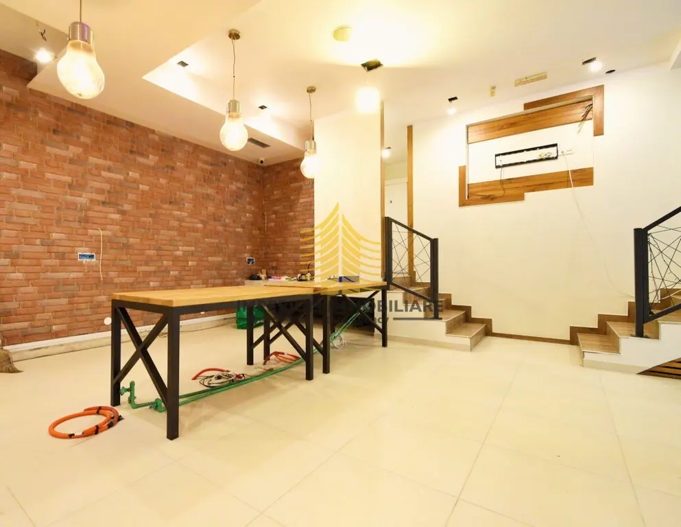 Poslovni prostor na prodaju – Odra, Zagreb, 350 m² – fotografija 2
