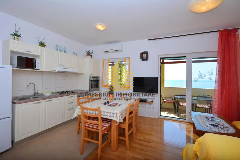 Stan za najam – Hvar, 65 m², 2,5-sobni – fotografija 2