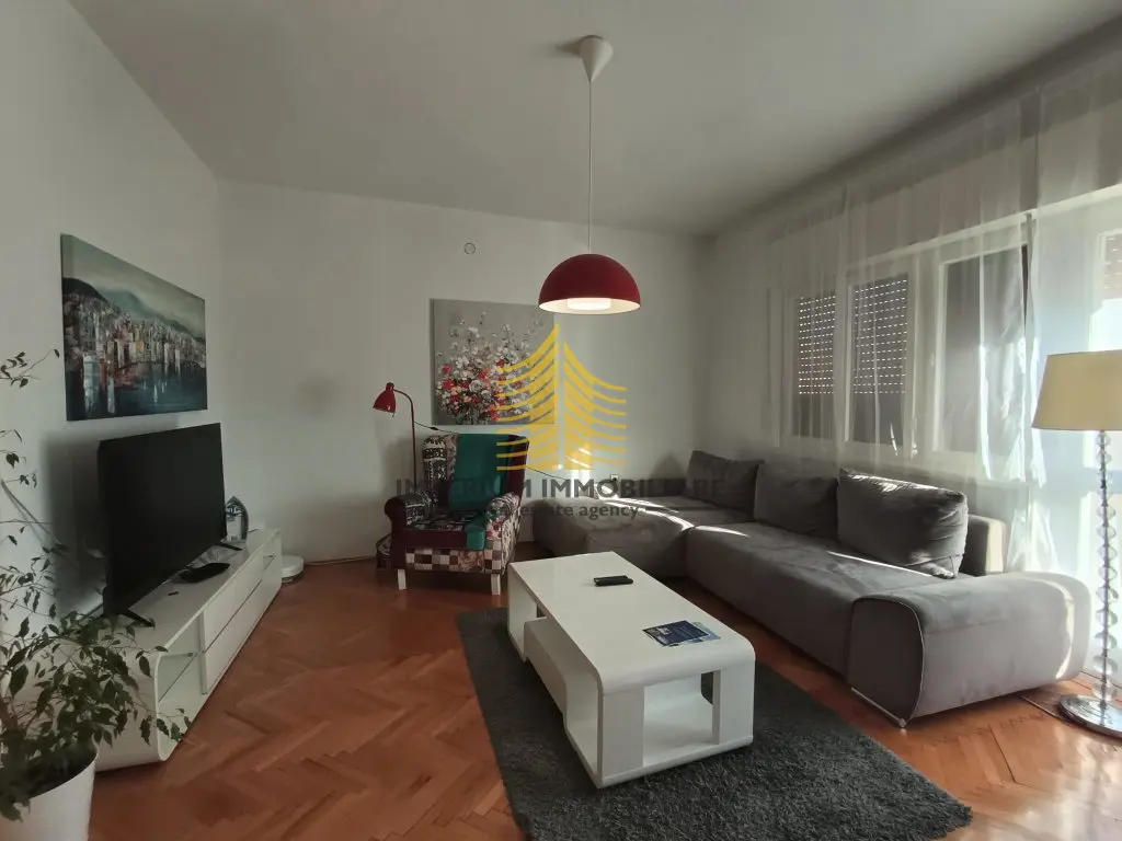 Stan za najam – Kaštel Lukšić, 110 m², 3,5-sobni