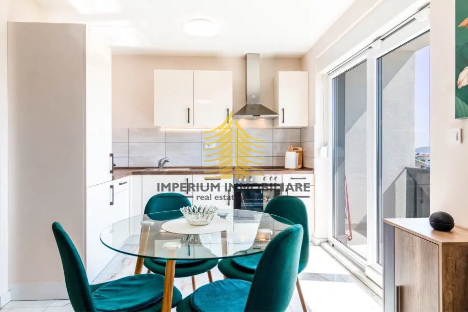 Stan za najam – Kaštel Stari, 75 m², 2,5-sobni – fotografija 5
