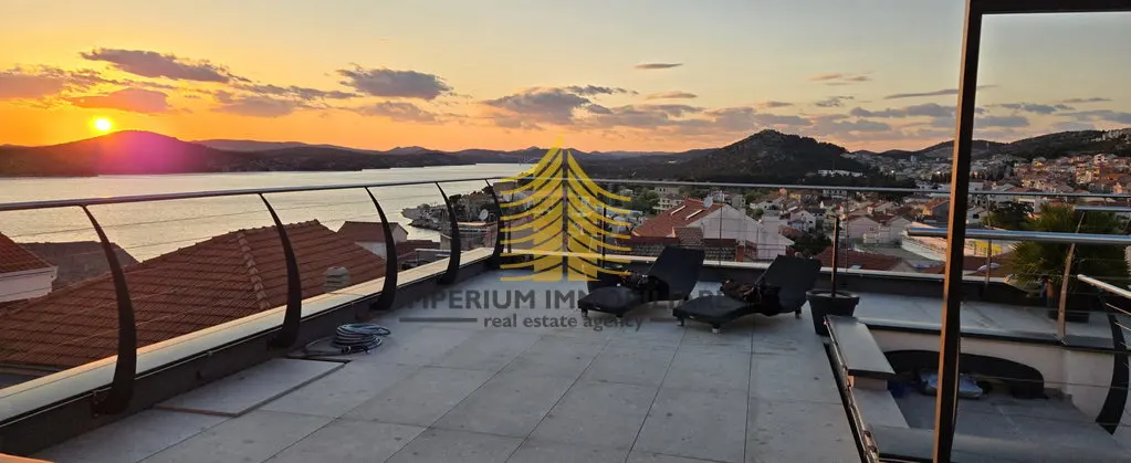Stan za najam – Šibenik, Sibenik, 157 m², 3-sobni