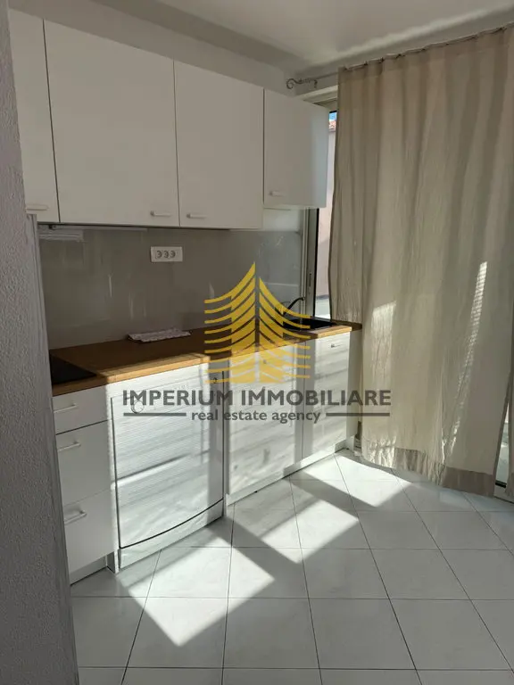 Stan za najam – Firule, Split, 55 m², 1,5-sobni – fotografija 2